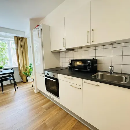 Aday - Sunny Aalborg